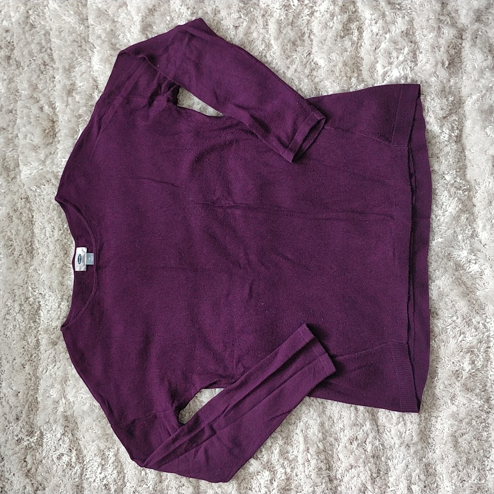 VGUC Plum wide neck sweater